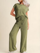 Carolina - Ensemble décontracté élégant en haut côtelé à manches courtes et pantalon assorti