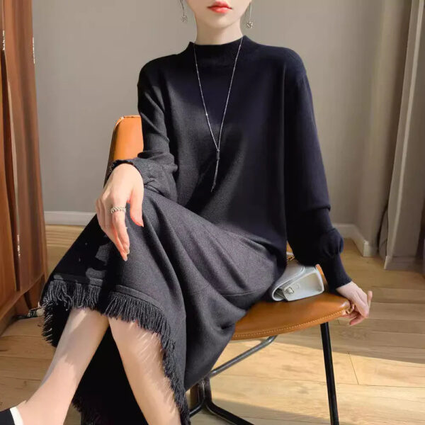 Martha - Robe élégante en maille avec franges – Image 4