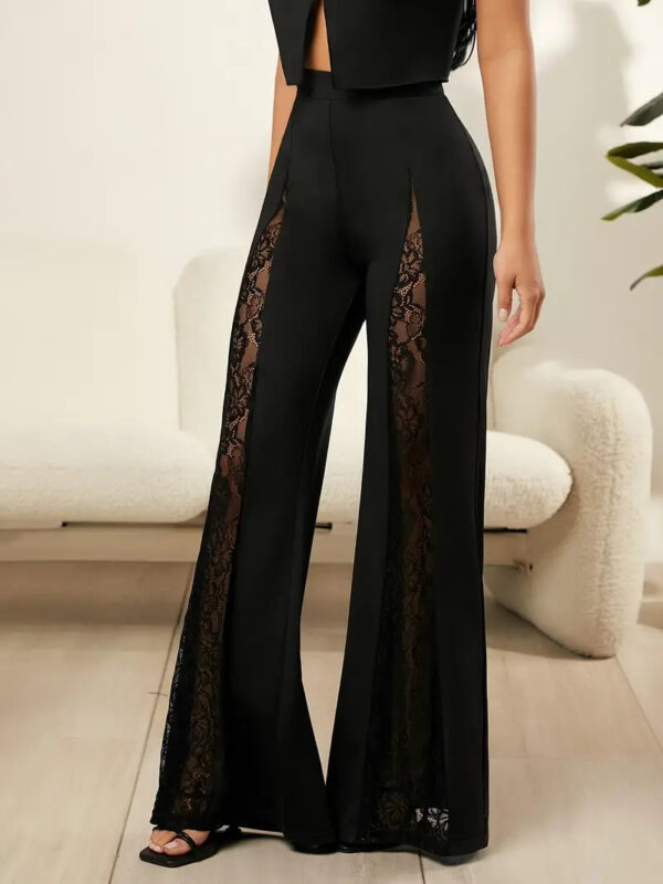 Gloria - Pantalon évasé avec bordures en dentelle – Image 3