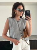 Laverne - Top en maille sans manches avec patte de boutonnage