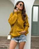Lara - Pull à col roulé en tricot torsadé