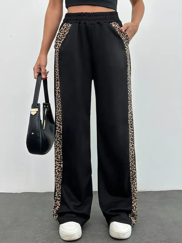 Dovie - Pantalon droit élégant avec bandes latérales à imprimé léopard – Image 5