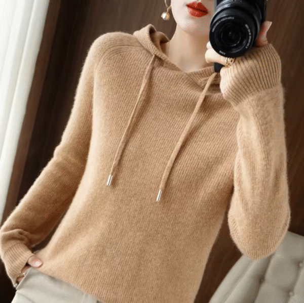 Cenna – Sweat à capuche en cachemire tricoté – Image 5