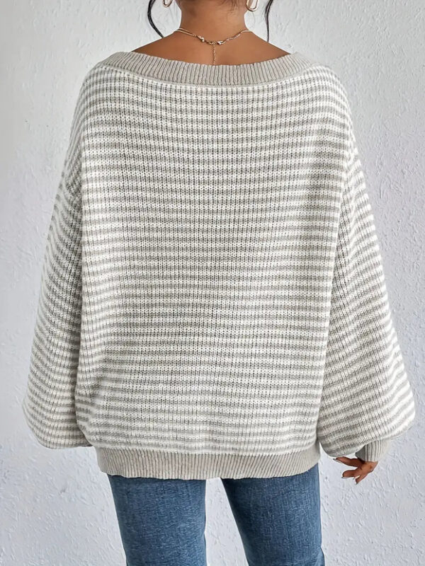 Clare - Pull tricoté à épaules tombantes – Image 4