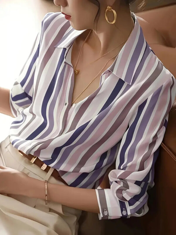 Dovie - Chemise boutonnée décontractée à rayures pour femme – Image 3