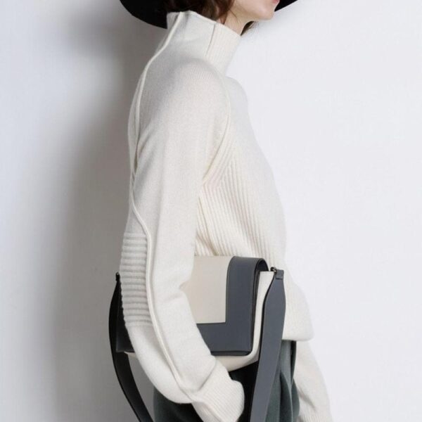 Charlotte - Pull doux à col roulé – Image 2