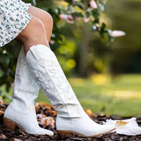 Catharina - Bottes western brodées jusqu'aux genoux pour femmes – Image 4