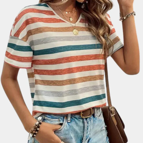 Charlotta - T-shirt décontracté à rayures pour femmes – Image 3