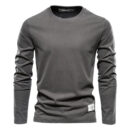 Levi | T-shirt classique à manches longues