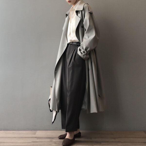 Élodie - Trench Coat Tendance avec Double Rangée de Boutons – Image 2