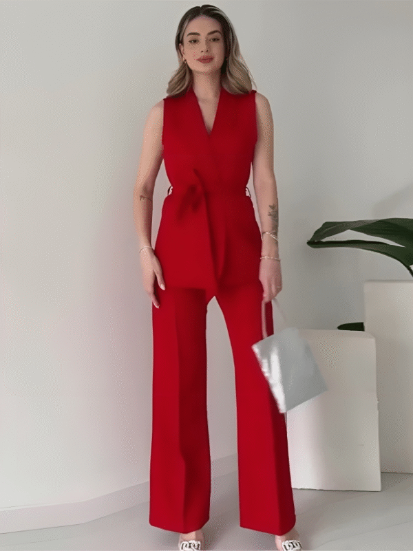 Livia - Ensemble élégant avec blazer sans manches et pantalon taille haute – Image 3
