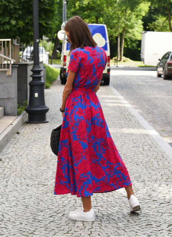 Carlotta - Robe élégante à col en V – Image 3