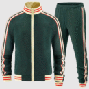 Ensemble survêtement et pantalon de sport rayé pour hommes