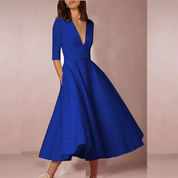 Azmira – Robe midi élégante à coupe trapèze – Image 7