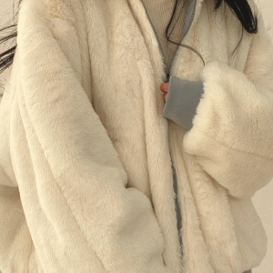 Manteau d'hiver avec capuche en cachemire - Vesper