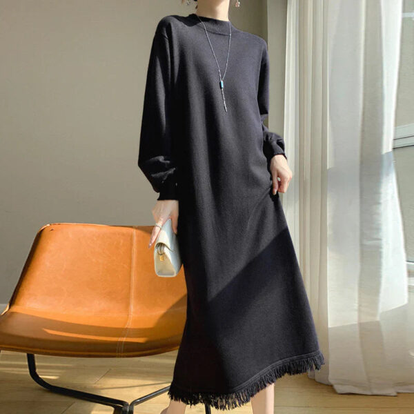 Martha - Robe élégante en maille avec franges – Image 3