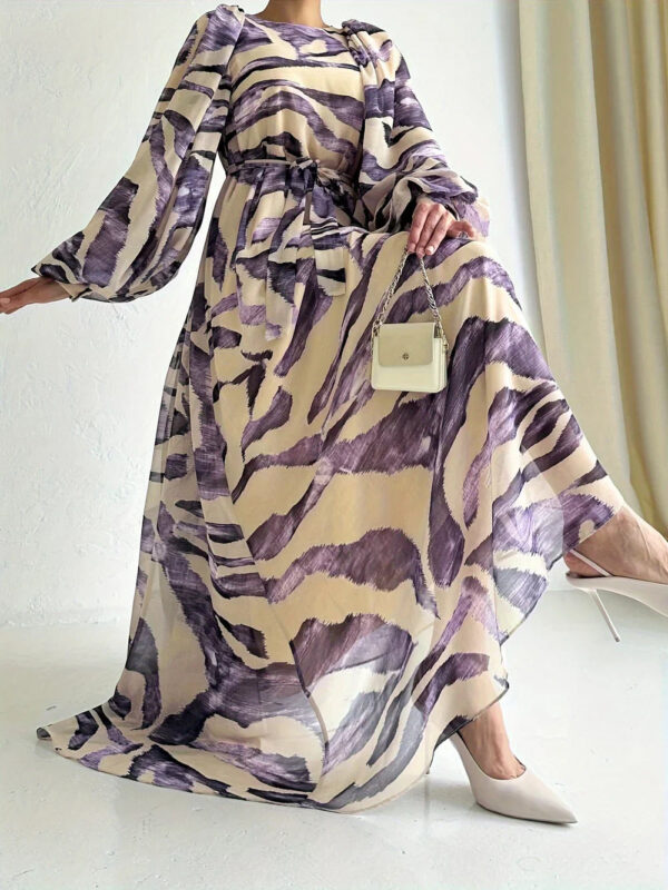 Chloe - Robe longue élégante imprimée avec ceinture