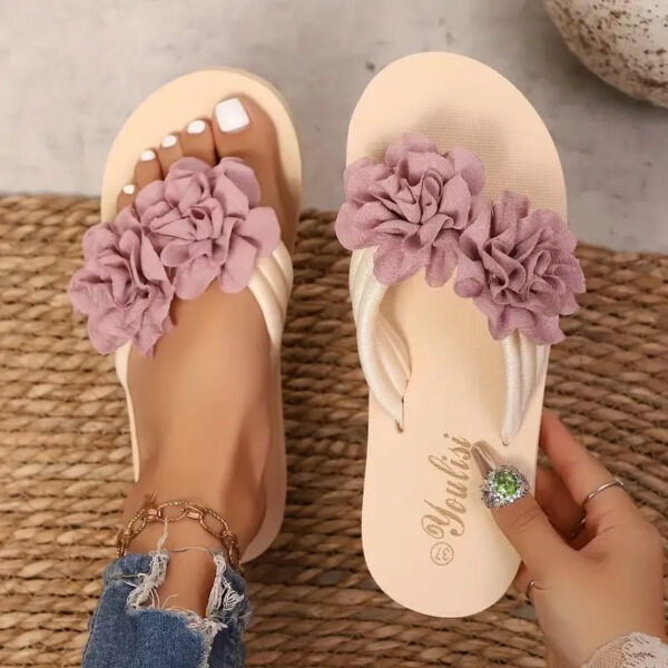 Joan - Pantoufles pour femmes avec décoration en forme de tournesol – Image 3