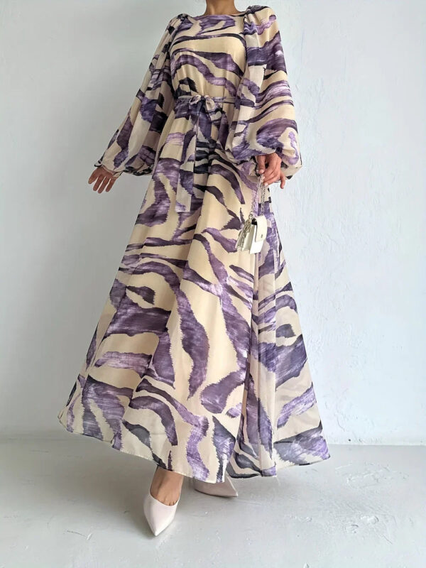 Chloe - Robe longue élégante imprimée avec ceinture – Image 5