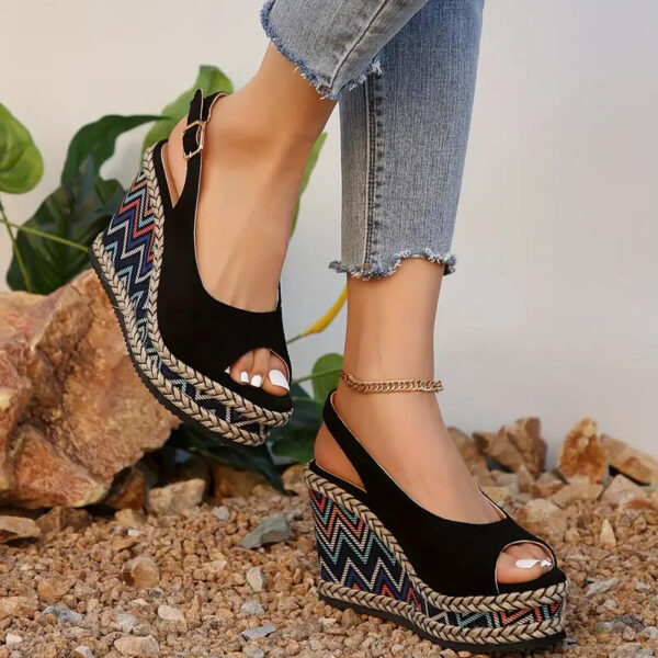 Faye - Sandales à motif grec pour femmes – Image 5