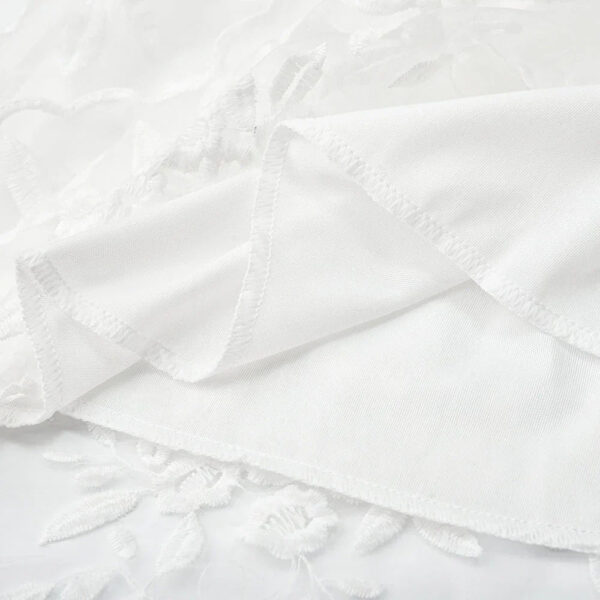 Bellona – Mini-robe élégante en dentelle – Image 4