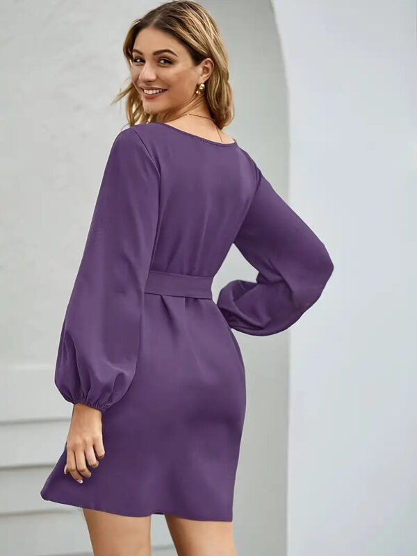 Chantal - Robe pour femme avec manches lanternes et ceinture – Image 4