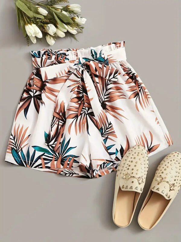 Carra - Short en coton taille haute avec bordure à volants – Image 2