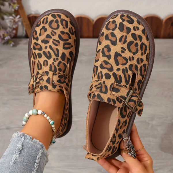 Ingrada - Chaussures plates pour femmes à imprimé léopard – Image 3
