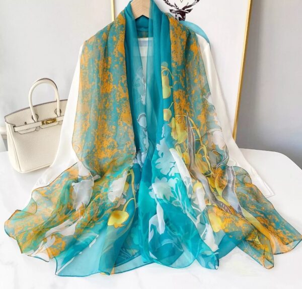 Katharine - Echarpe en mousseline de soie de luxe – Image 3