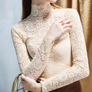 Eliza - Top en dentelle à manches longues et encolure haute